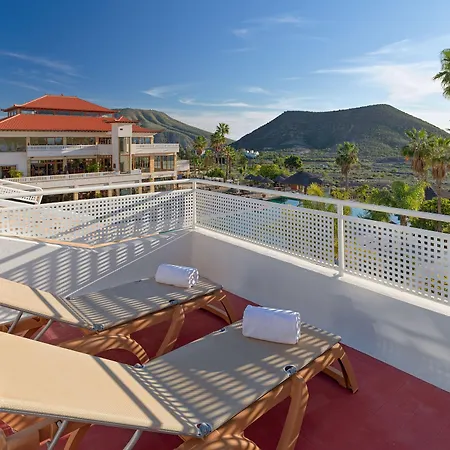 Regency Country Club, Otel 3*