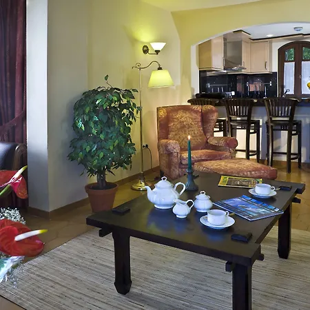 Hotel Regency Country Club,